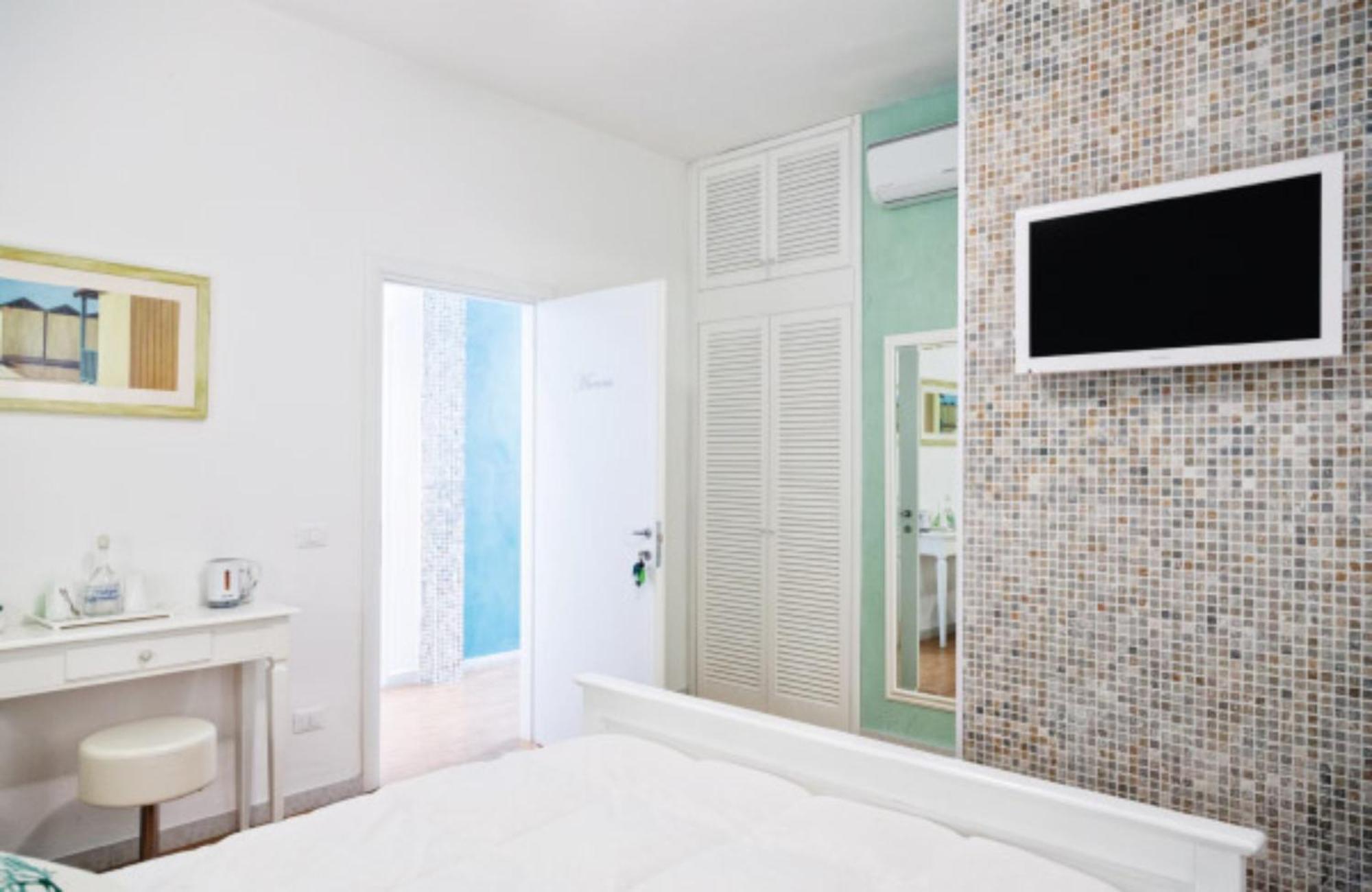 Bed And Breakfast Bagno Venezia Marina Di Carrara Eksteriør billede