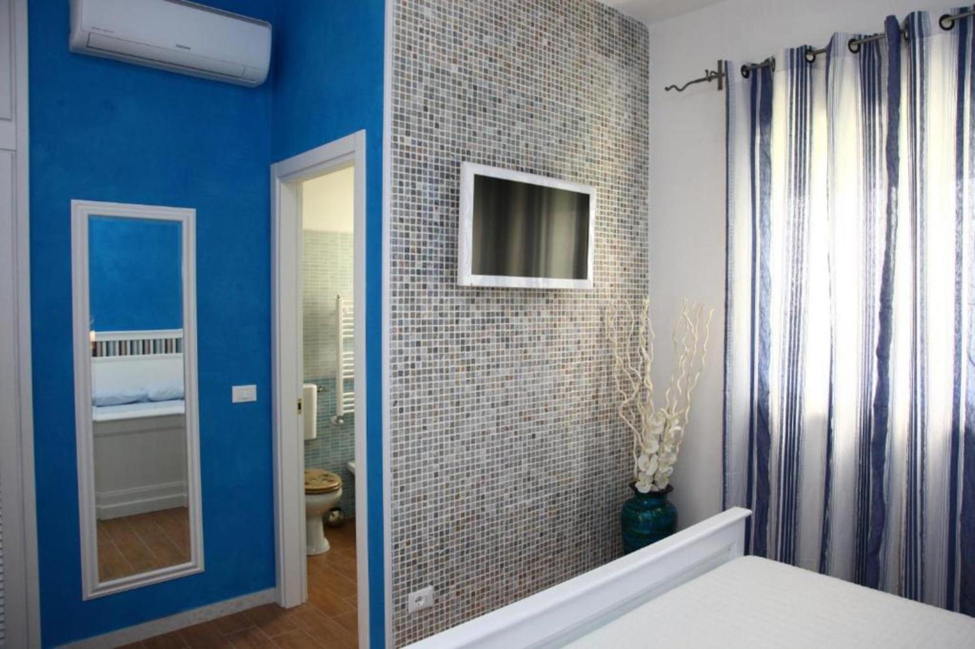 Bed And Breakfast Bagno Venezia Marina Di Carrara Eksteriør billede